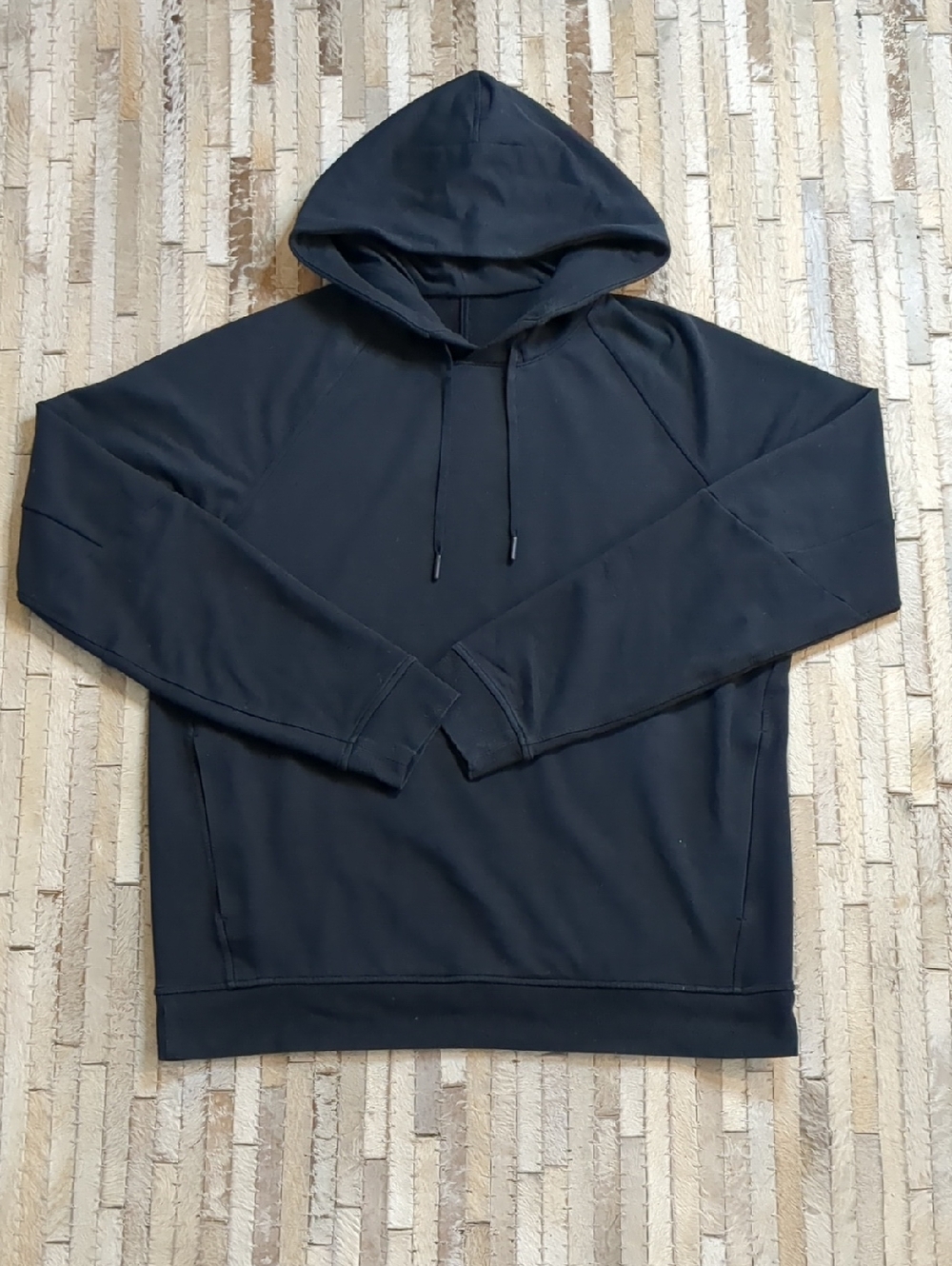 Lululemon Men's L Black‎ City Sweat Pullover Hooded Sweatshirt